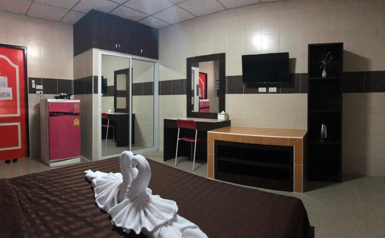 D5 Hotel สาขา มาบโป่ง Chonburi Exterior photo